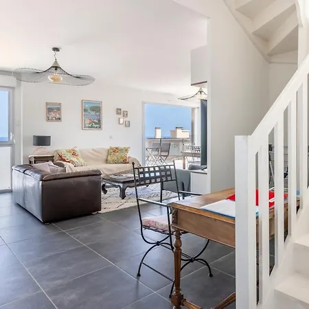 3br Retreat Private Rooftop Pool شقة *